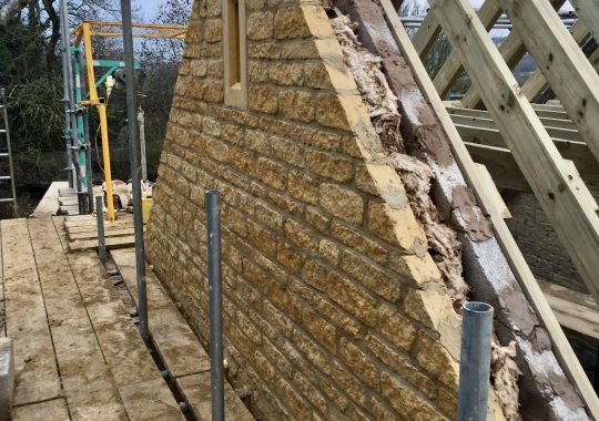 Natural Coursed Stone Extension with Sandstone Quoins Bourton on the hill